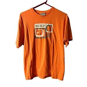 Men's Nike Graphic Tee Size Small Orange
